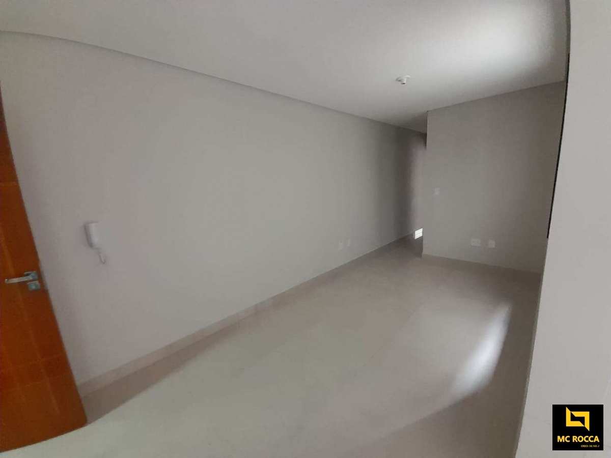Apartamento s/ condomínio 2 dormitórios com quintal - Campestre - Santo André - MC ROCCA Negócios Imobiliários