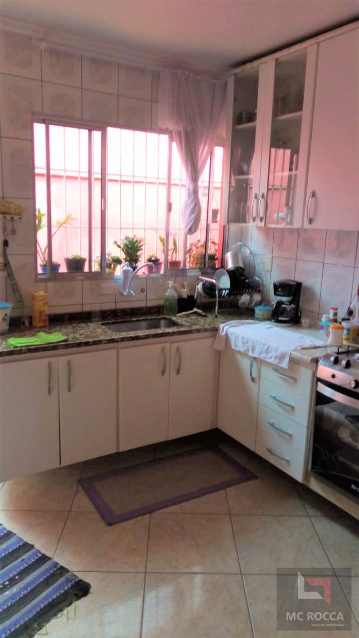 Casa 2 dormitórios - Jardim Utinga - Santo André - MC ROCCA Negócios Imobiliários