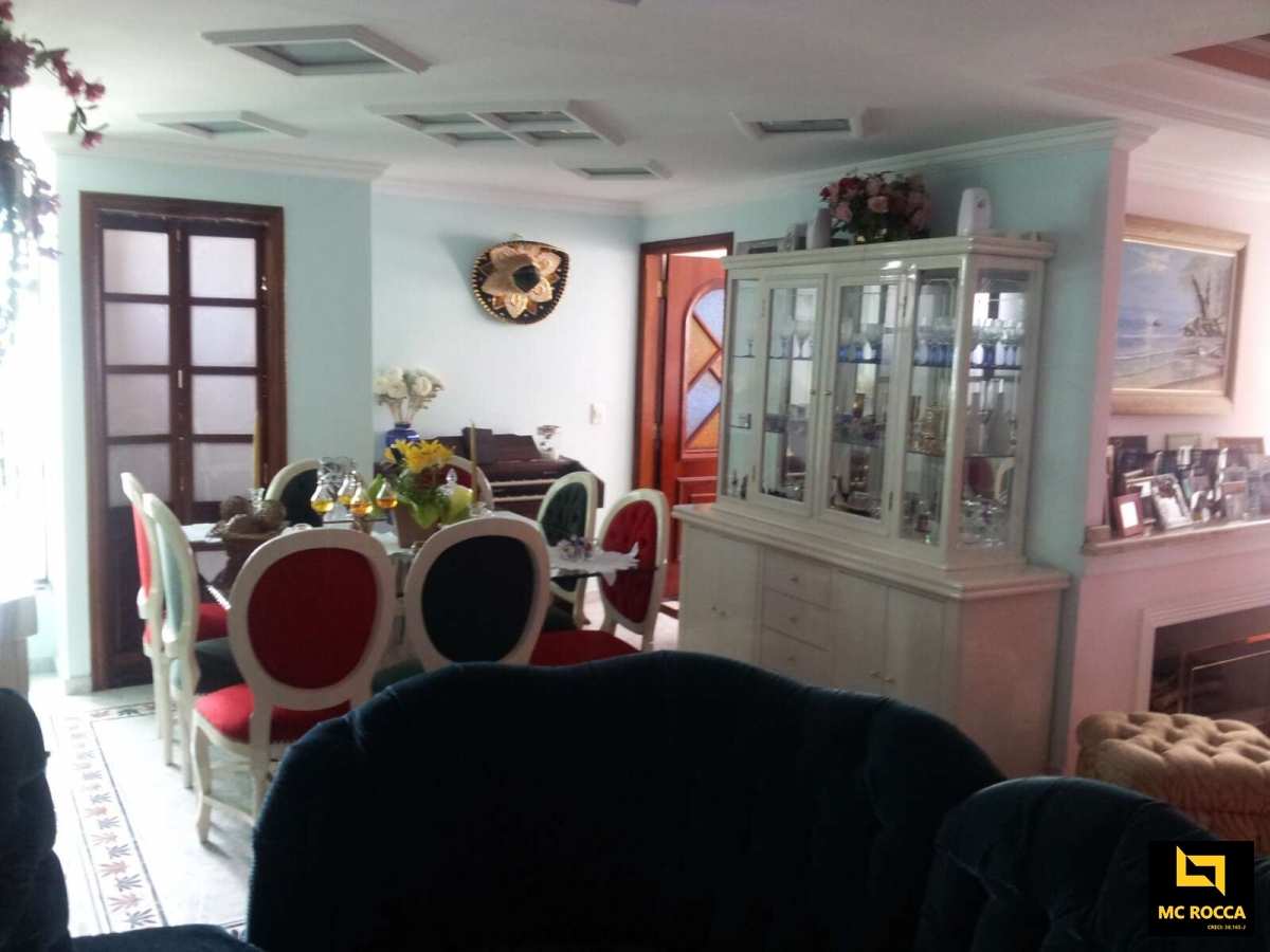 Cobertura à venda com 4 quartos, 310m² - Santa Maria,São Caetano do Sul