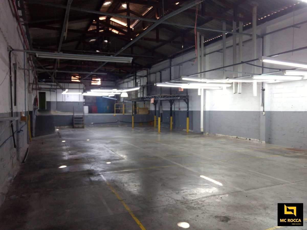 Galpão para alugar, 1000m² - São José,São Caetano do Sul